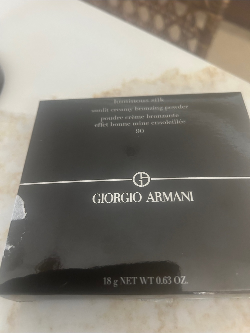 Giorgio Armani luminous silk Bronzing Powder - shade 90 - Picture 2 of 6